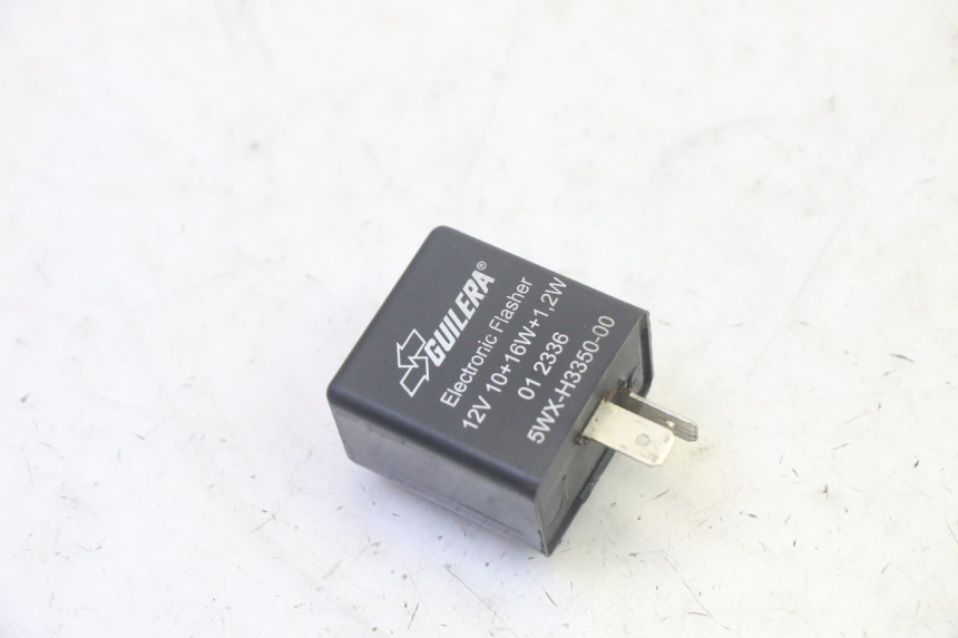 photo de KNIPPERLICHTRELAIS YAMAHA TZR 50 (2008 - 2016) - Hoofdaanzicht