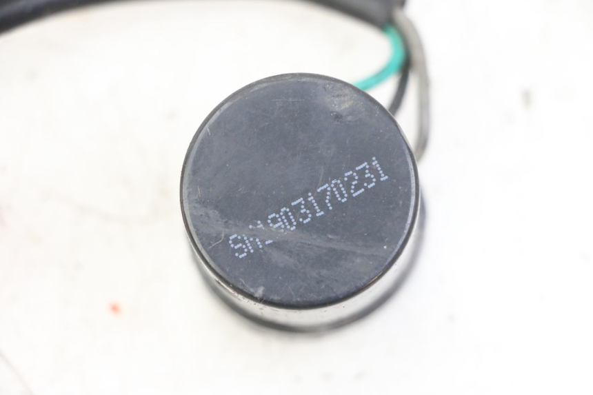 photo de KNIPPERLICHTRELAIS UNIVERSAL BIKE ZN50QT-11B 50 (2018 - 2021) - Zoom op gebruiksstaat