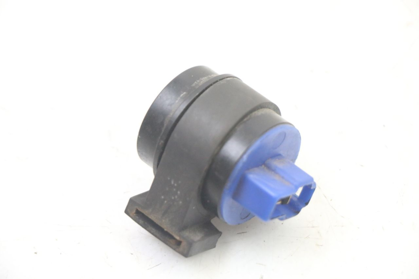 photo de KNIPPERLICHTRELAIS YAMAHA WHY 50 (1998 - 2000) - Detail van het onderdeel