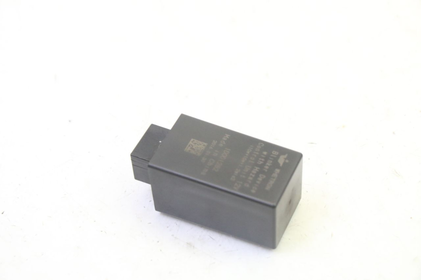 photo de KNIPPERLICHTRELAIS PIAGGIO XEVO - X EVO 125 (2007 - 2017) - Detail van het onderdeel