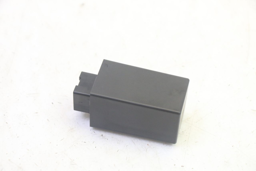 photo de KNIPPERLICHTRELAIS PIAGGIO XEVO - X EVO 125 (2007 - 2017) - Andere kijkhoek