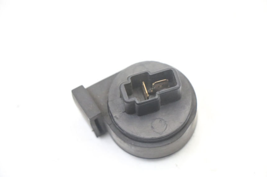 photo de KNIPPERLICHTRELAIS YAMAHA BW'S NG NEXT GENERATION 50 (1996 - 2003) - Zoom op gebruiksstaat