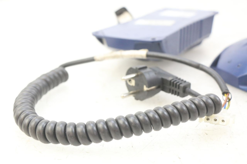 photo de ACCULADER PEUGEOT E-VIVACITY 1 (2012 - 2018) - Kenmerkende details