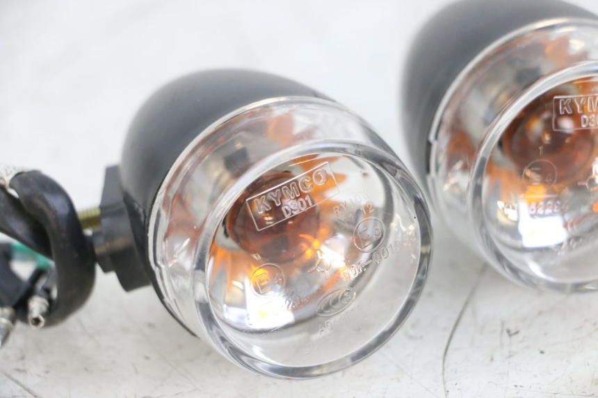 photo de ACHTERKNIPPERLICHT KYMCO AGILITY 4T 50 (2018 - 2022) - Overzicht