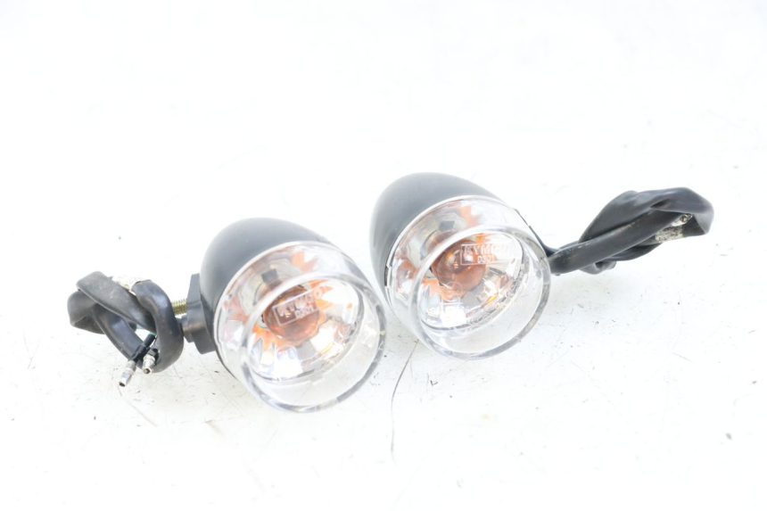 photo de ACHTERKNIPPERLICHT KYMCO AGILITY 4T 50 (2018 - 2022) - Bevestigingspunten