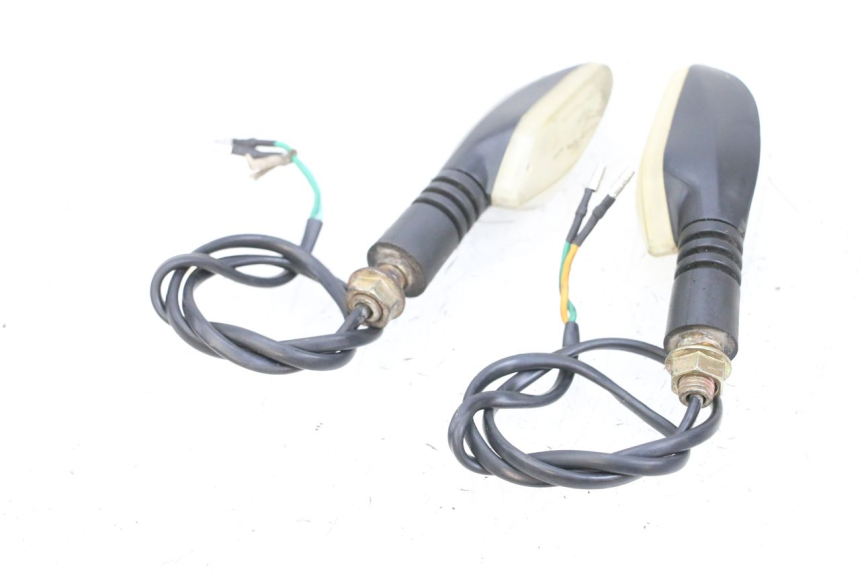 photo de ACHTERKNIPPERLICHT MAG POWER BOMBERS 4T 50 (2016 - 2026) - Andere kijkhoek