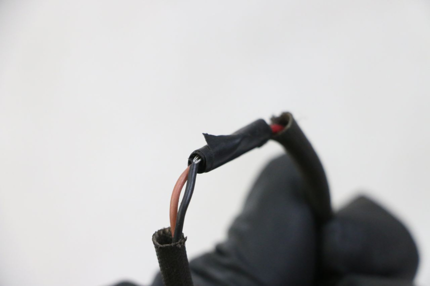 photo de ACHTERKNIPPERLICHT DERBI SENDA SM DRD X-TREME 50 (2011 - 2017) - Andere kijkhoek