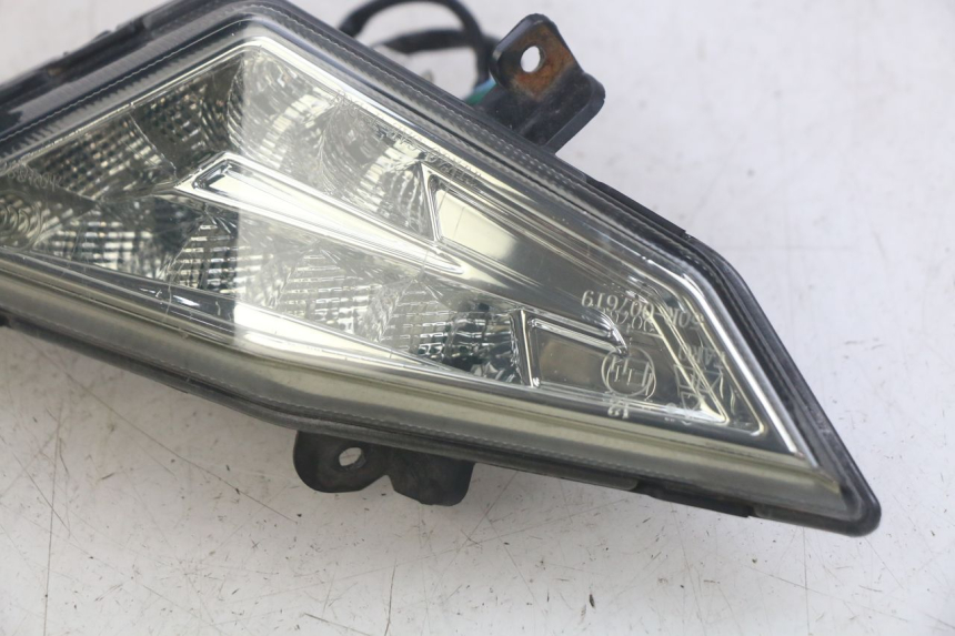 photo de ACHTERRECHTS KNIPPERLICHT NECO ALEXONE 125 (2017 - 2024) - Detail van het onderdeel