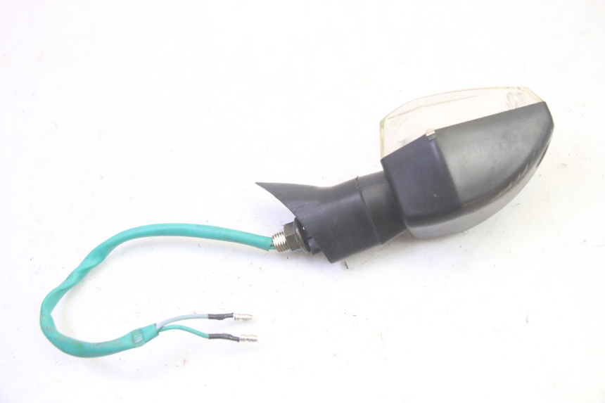 photo de ACHTERRECHTS KNIPPERLICHT SYM CROX 4T 50 (2016 - 2023) - Zoom op gebruiksstaat