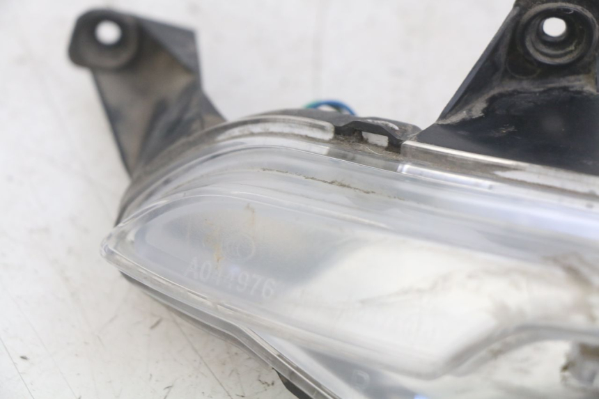 photo de ACHTERRECHTE KNIPPERLICHT PEUGEOT DJANGO 4T 50 (2014 - 2019) - Staat van het oppervlak