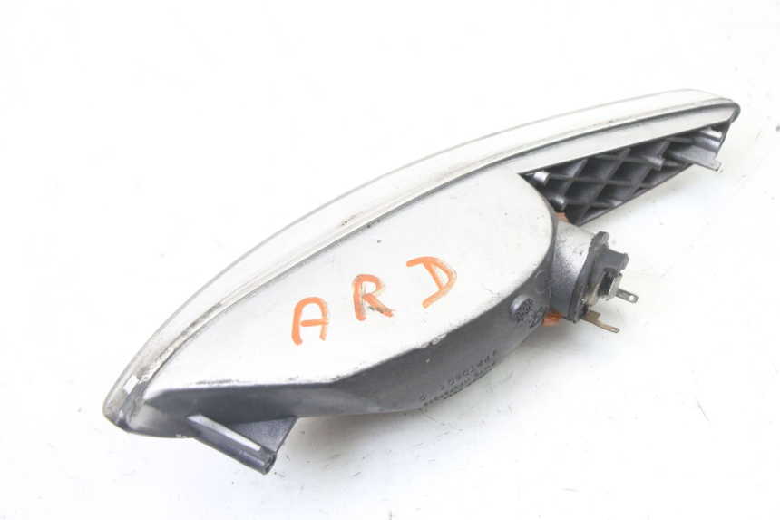 photo de ACHTERRECHTE KNIPPERLICHT PEUGEOT ELYSEO 125 (1999 - 2004) - Andere kijkhoek