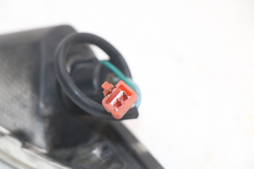 photo de ACHTERRECHTS KNIPPERLICHT SYM FIDDLE 3 III 50 (2014 - 2020) - Bevestigingspunten