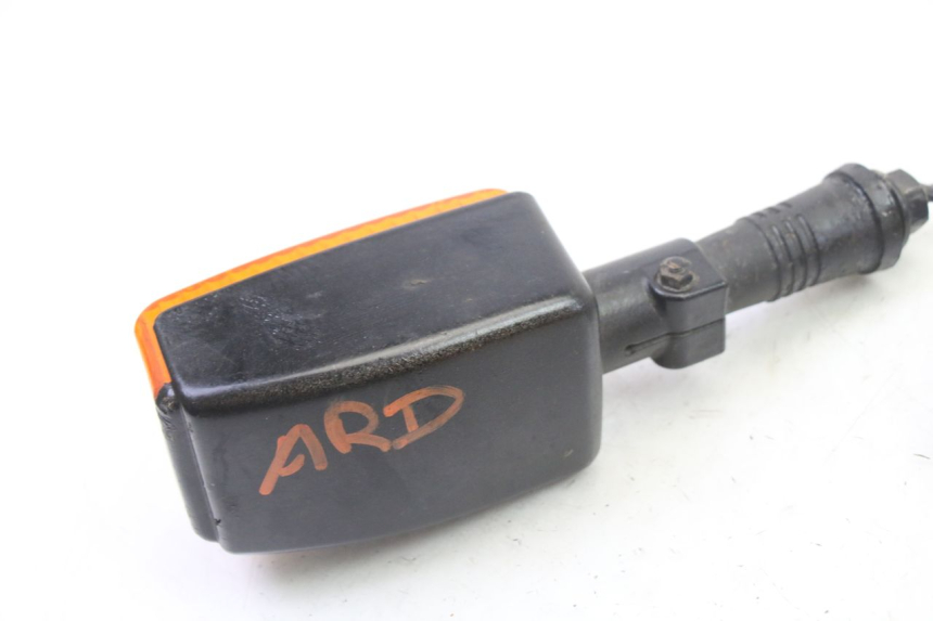 photo de ACHTERRECHTE KNIPPERLICHT YAMAHA FJ 36Y 1100 (1984 - 1985) - Overzicht