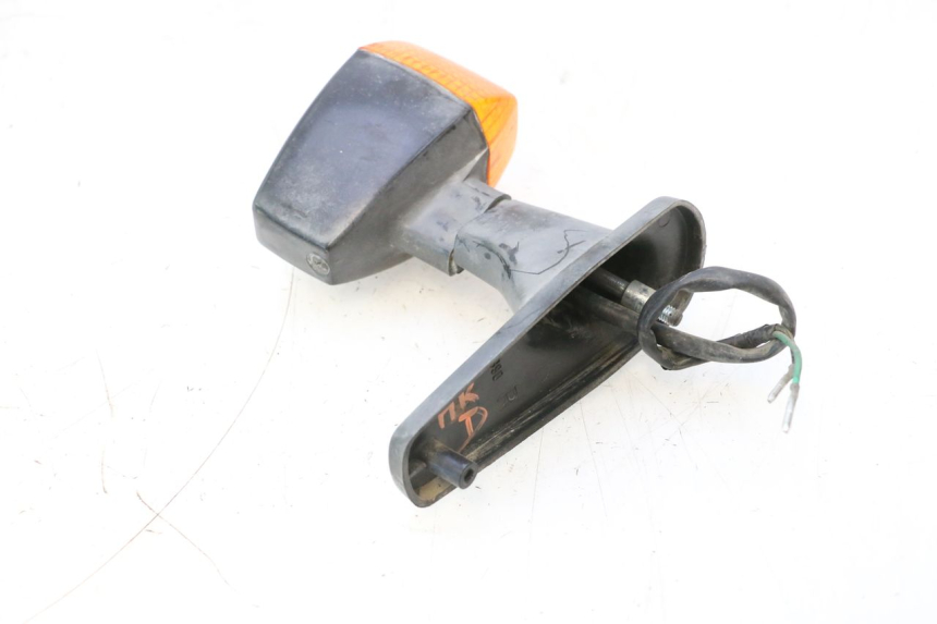 photo de RECHTER ACHTERKNIPPERLICHT KAWASAKI GPX F ZX750F 750 (1986 - 1990) - Bevestigingspunten