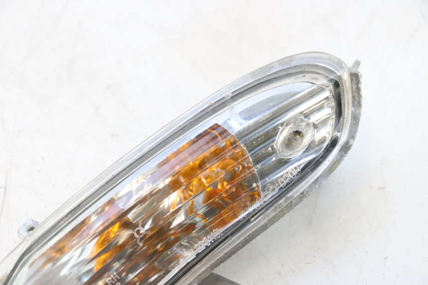 photo de ACHTERRECHTE KNIPPERLICHT KYMCO GRAND DINK 125 (2008 - 2014) - Overzicht