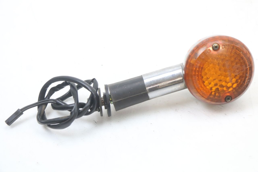 photo de ACHTERRECHTE KNIPPERLICHT SUZUKI GZ MARAUDER 125 (1998 - 2004) - Hoofdaanzicht