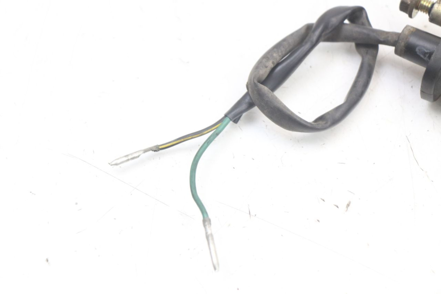 photo de ACHTERRECHTE KNIPPERLICHT KAWASAKI GTR 1000 (1994 - 2004) - Bevestigingspunten