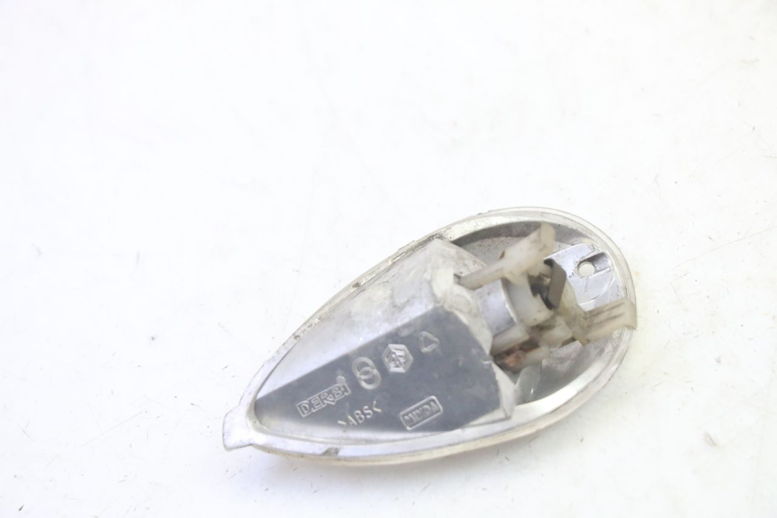 photo de ACHTERRECHTE KNIPPERLICHT PIAGGIO LIBERTY 125 (1998 - 2008) - Zoom op gebruiksstaat