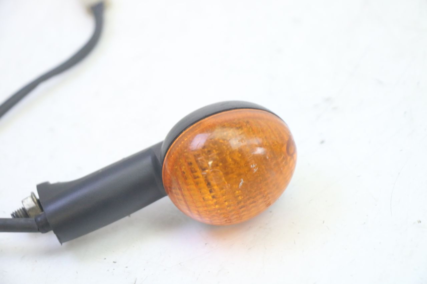 photo de ACHTERRECHTS KNIPPERLICHT PEUGEOT LUDIX 50 (2005 - 2007) - Detail van het onderdeel