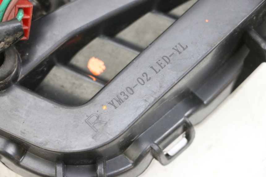 photo de ACHTERRECHTS KNIPPERLICHT JM MOTORS OLDIES GT 4T 50 (2018 - 2025) - Zoom op gebruiksstaat