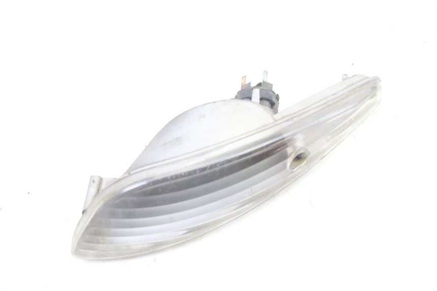 photo de ACHTERRECHTE KNIPPERLICHT PEUGEOT ELYSTAR 50 (2002 - 2014) - Detail van het onderdeel