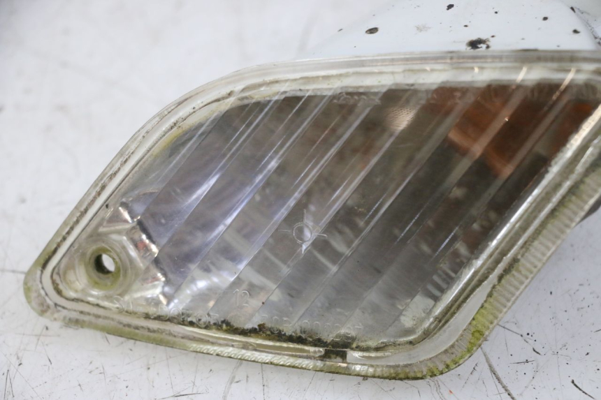 photo de ACHTERRECHTS KNIPPERLICHT PIAGGIO VESPA GRANTURISMO 200 (2004 - 2005) - Technische close-up