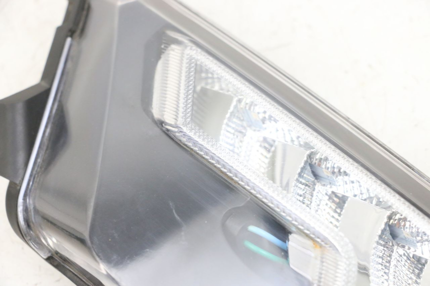 photo de ACHTERRECHTS KNIPPERLICHT EFUN PUSA 1 - Detail van het onderdeel