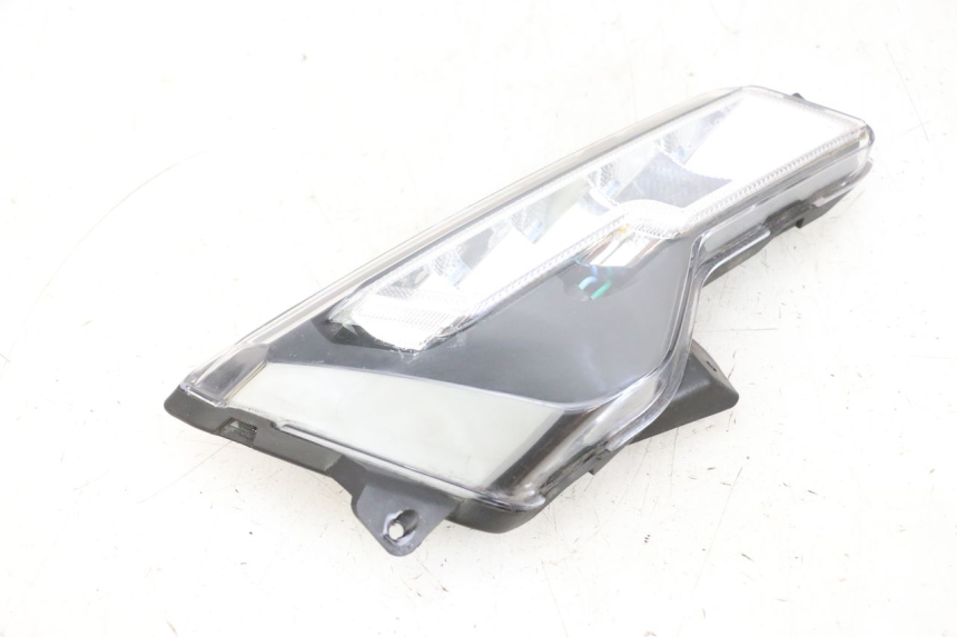 photo de ACHTERRECHTS KNIPPERLICHT EFUN PUSA 1 - Gecontroleerd onderdeel