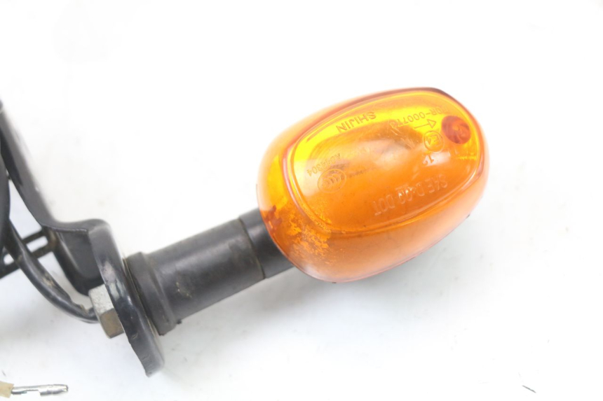 photo de ACHTERRECHTS KNIPPERLICHT REGAL RAPTOR SPYDER 125 (2010 - 2018) - Zoom op gebruiksstaat