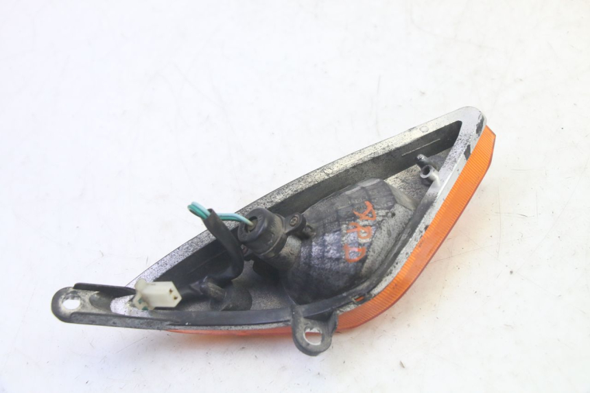 photo de ACHTERRECHTE KNIPPERLICHT DAELIM S1 125 (2007 - 2016) - Andere kijkhoek