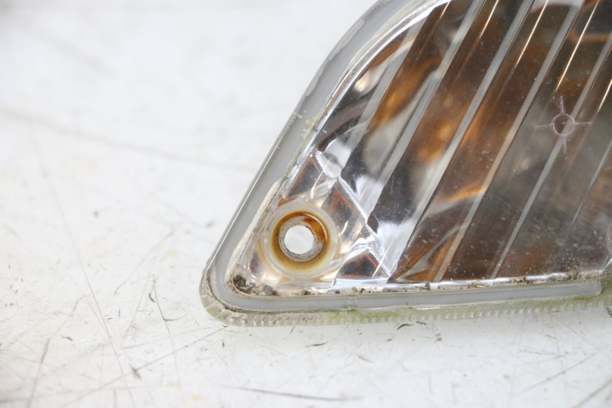 photo de ACHTERRECHTE KNIPPERLICHT PIAGGIO VESPA GTS SUPER IE 125 (2009 - 2016) - Zoom op gebruiksstaat