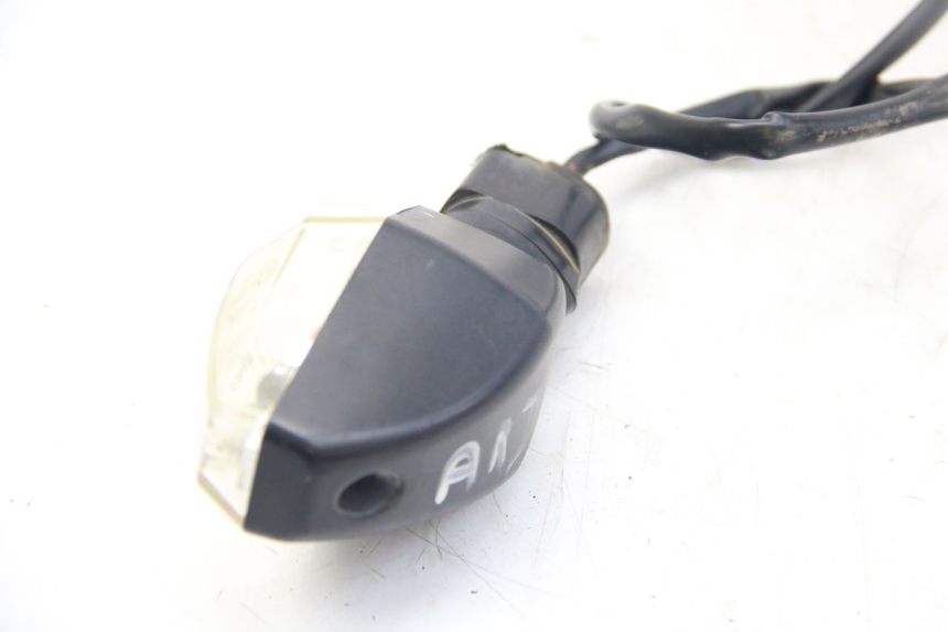 photo de ACHTERRECHTE KNIPPERLICHT SYM WOLF SB 125 (2011 - 2018) - Overzicht