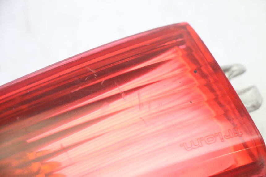 photo de ACHTERRECHTE KNIPPERLICHT PIAGGIO X8 125 (2004 - 2007) - Technische close-up
