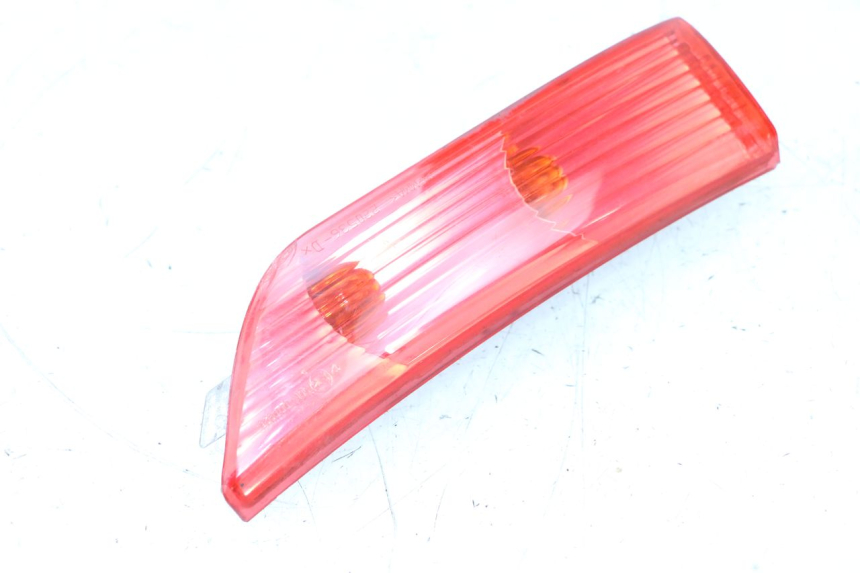 photo de ACHTERRECHTE KNIPPERLICHT PIAGGIO X8 125 (2004 - 2007) - Overzicht