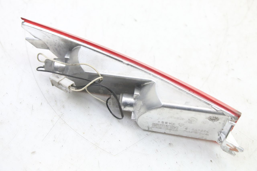 photo de ACHTERRECHTE KNIPPERLICHT PIAGGIO XEVO - X EVO 125 (2007 - 2017) - Overzicht