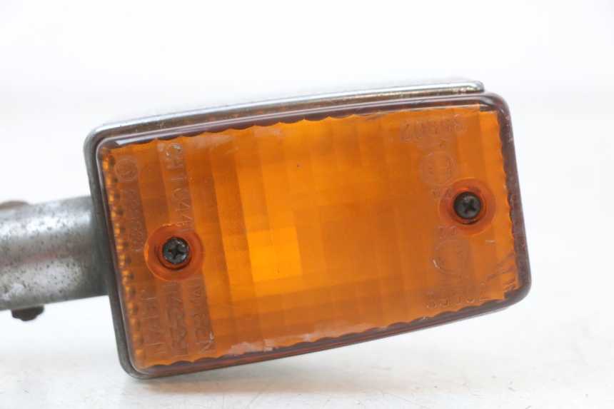 photo de ACHTERRECHTE KNIPPERLICHT YAMAHA XJ F 900 (1983 - 1994) - Detail van het onderdeel