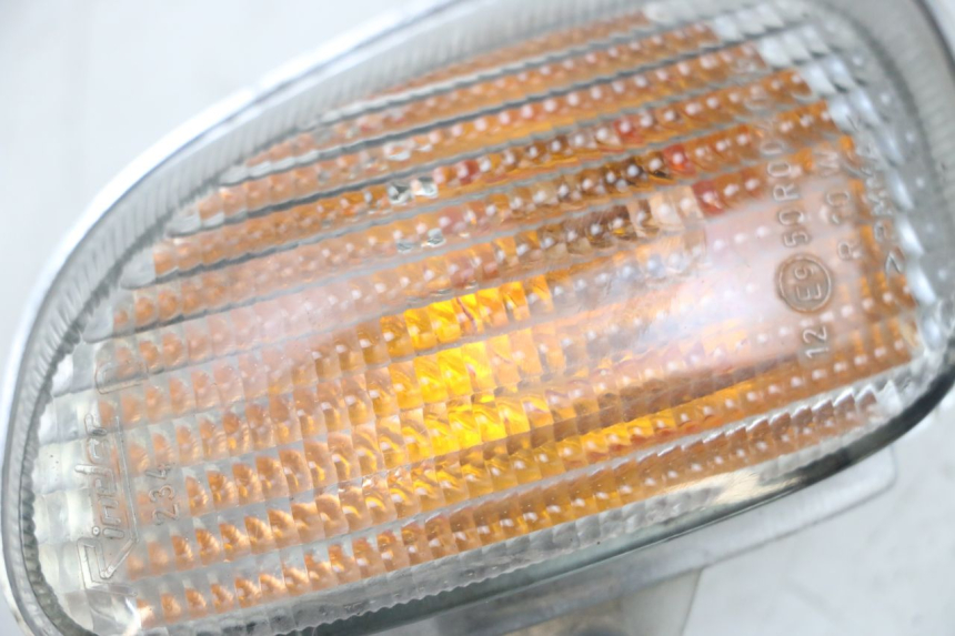 photo de ACHTERRECHTE KNIPPERLICHT YAMAHA YN NEO'S 50 (1997 - 2004) - Overzicht