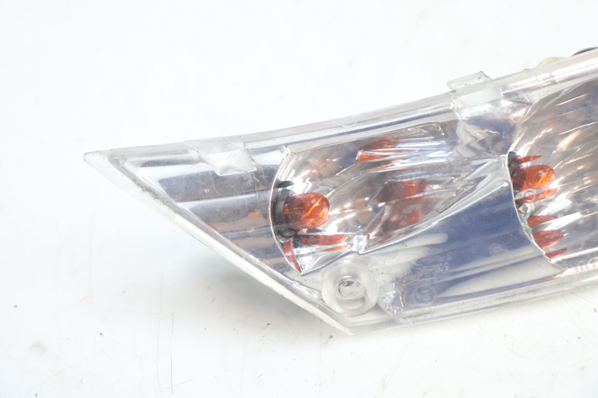 photo de RECHTS ACHTERKNIPPERLICHT PIAGGIO ZIP 2T 50 (2009 - 2019) - Detail van het onderdeel