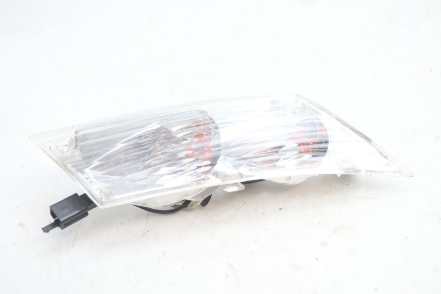 photo de RECHTS ACHTERKNIPPERLICHT PIAGGIO ZIP 2T 50 (2009 - 2019) - Technische close-up