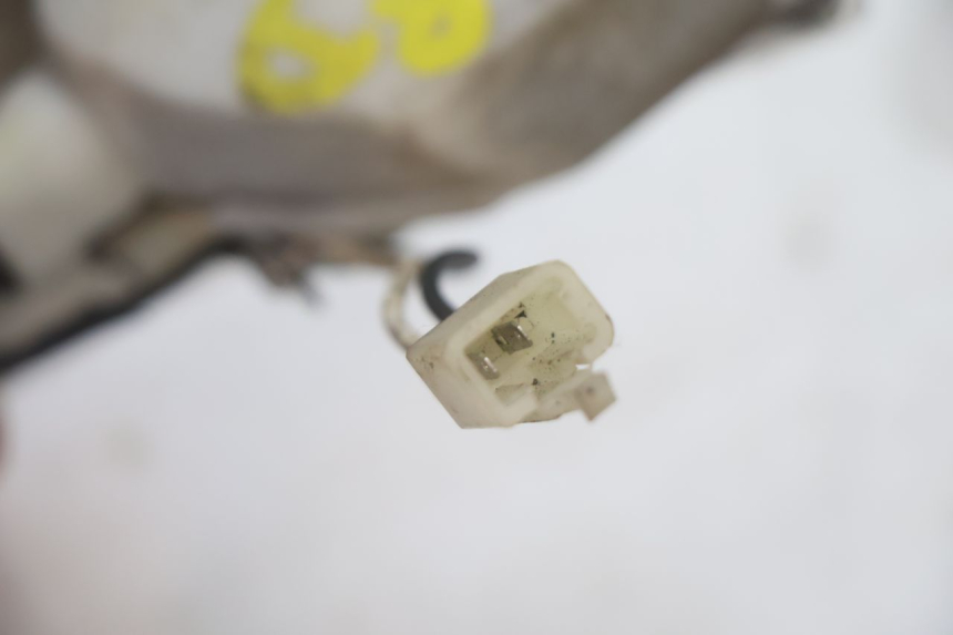 photo de RECHTER ACHTERKNIPPERLICHT PIAGGIO ZIP 4T 50 (2006 - 2017) - Bevestigingspunten