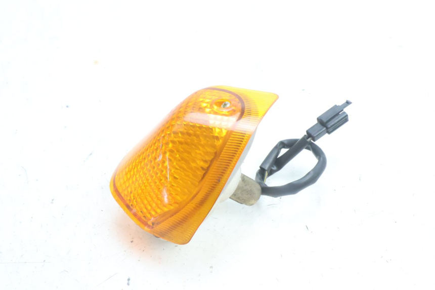 photo de ACHTERRECHTE KNIPPERLICHT KAWASAKI ZZR 600 (1995 - 2004) - Detail van het onderdeel