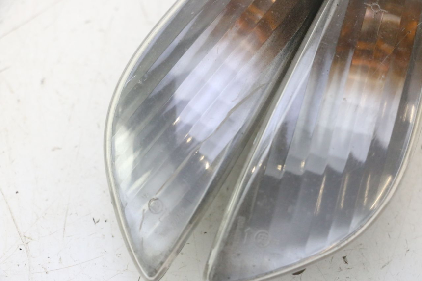 photo de ACHTERKNIPPERLICHT PEUGEOT ELYSTAR 50 (2002 - 2014) - Zoom op gebruiksstaat
