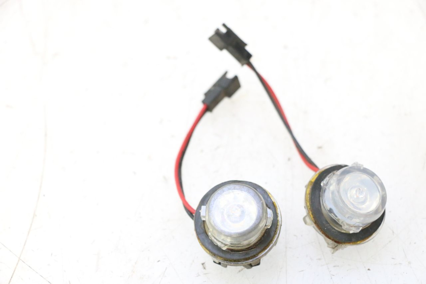 photo de ACHTERKNIPPERLICHT JM MOTORS EVOLIS 4T 50 (2018 - 2022) - Zoom op gebruiksstaat