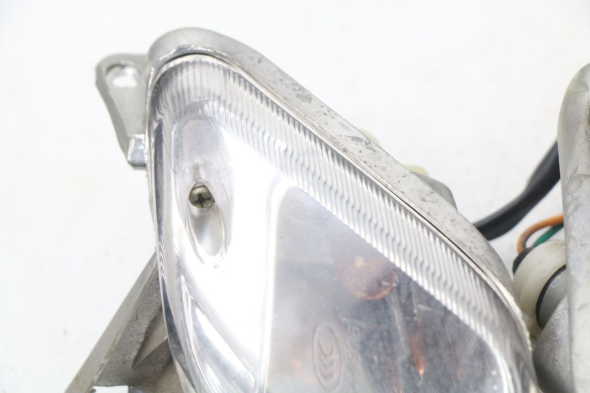 photo de ACHTERKNIPPERLICHT SYM FIDDLE 2 50 (2008 - 2013) - Gecontroleerd onderdeel