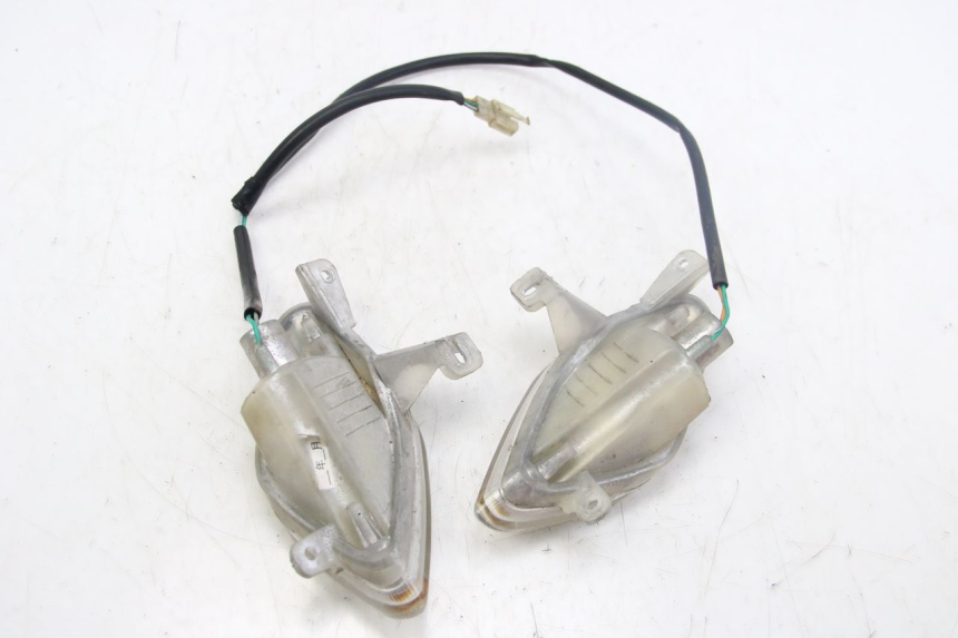 photo de ACHTERKNIPPERLICHT SYM FIDDLE 2 50 (2008 - 2013) - Zoom op gebruiksstaat