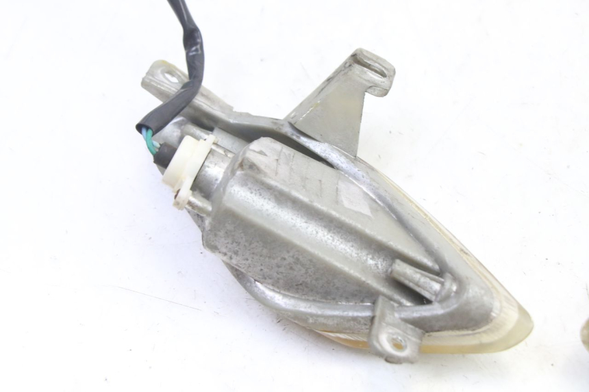 photo de ACHTERKNIPPERLICHT SYM FIDDLE 2 S 125 (2012 - 2014) - Bevestigingspunten