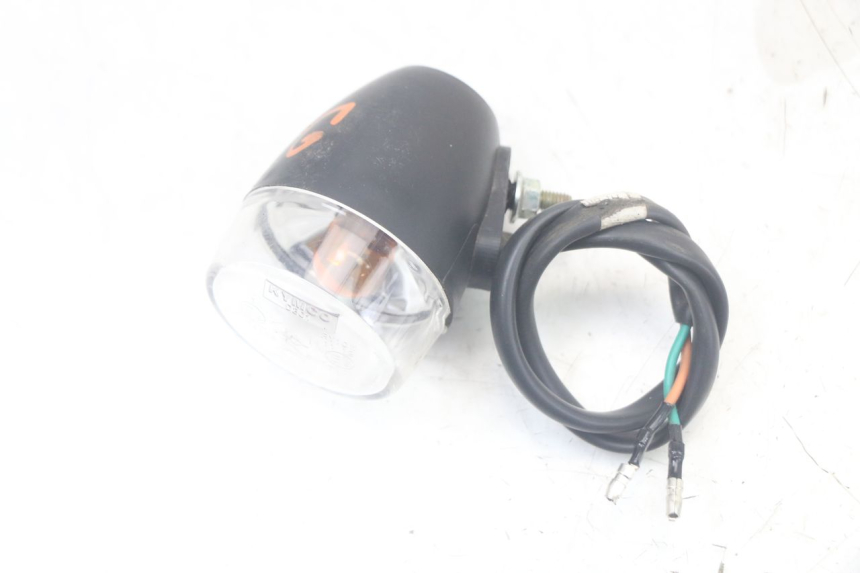 photo de ACHTERLINKS KNIPPERLICHT KYMCO AGILITY 4T 50 (2018 - 2022) - Zoom op gebruiksstaat