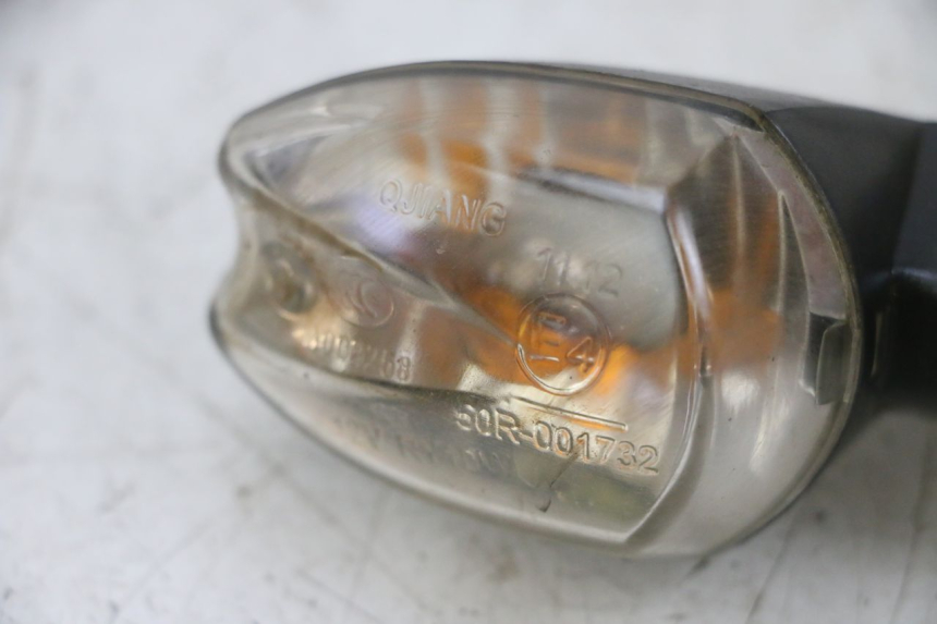 photo de ACHTERLINKS KNIPPERLICHT KSR CODE 125 (2018 - 2020) - Markeringen en referenties