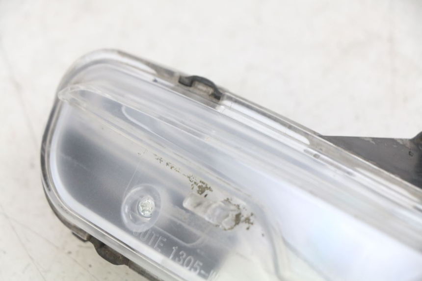 photo de ACHTERLINKS KNIPPERLICHT PEUGEOT DJANGO 4T 50 (2014 - 2019) - Zoom op gebruiksstaat