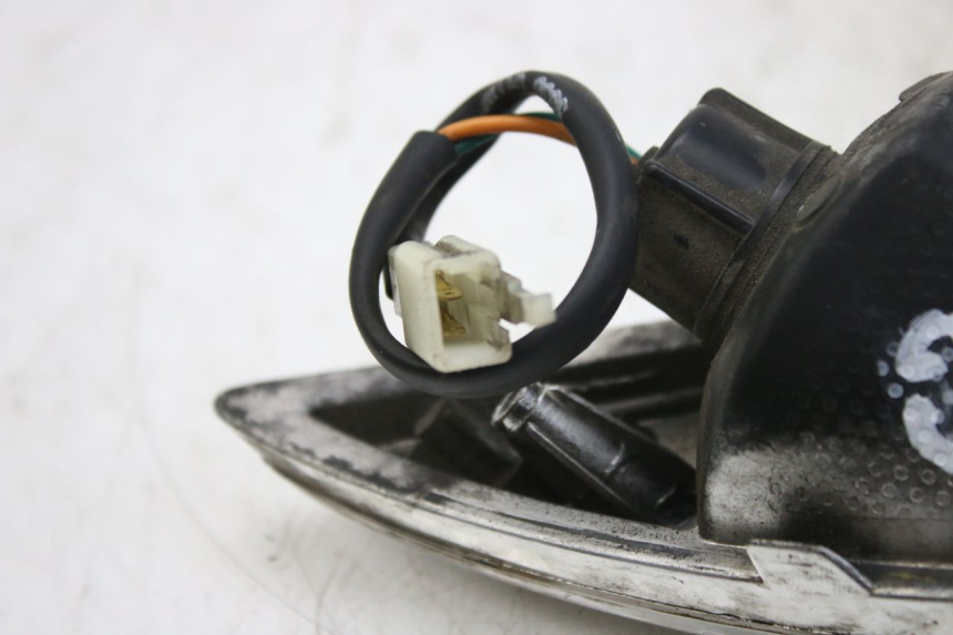 photo de ACHTERLINKS KNIPPERLICHT SYM FIDDLE 3 III 125 (2014 - 2020) - Detail van het onderdeel